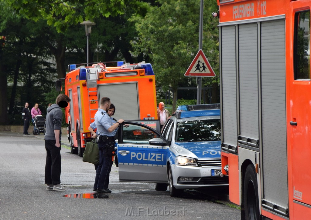 Wieder Feuer 3 Koeln Porz Urbach Am Urbacher Wall P133.JPG